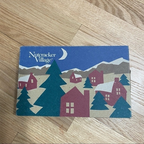 Nutcracker Village Set of 4 Miniature Nutcrackers Santa Christmas Holiday Decor - Picture 2 of 9